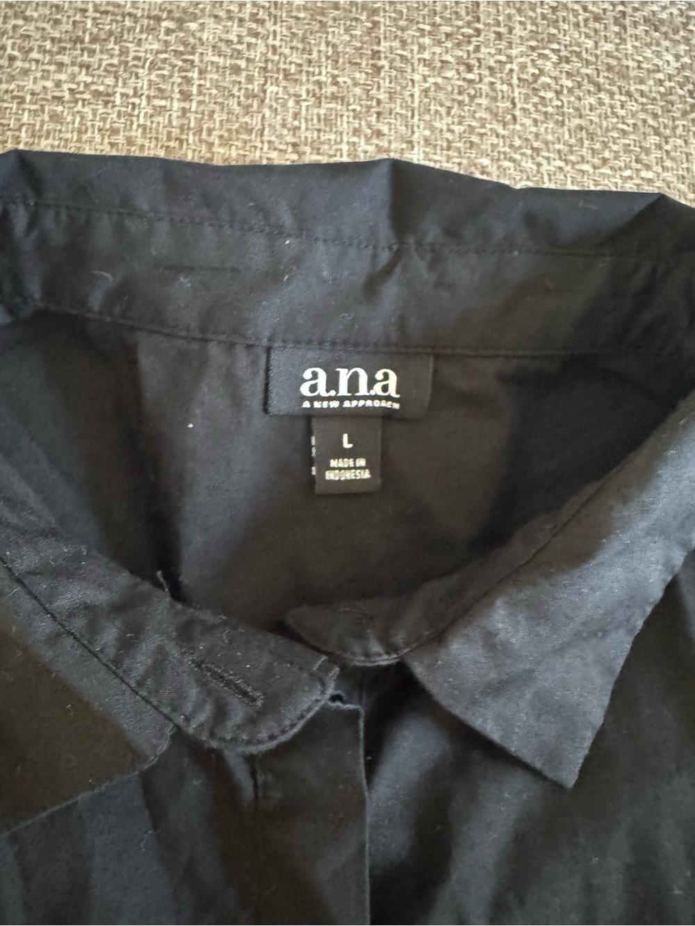 a.n.a A New Approach Black Ruffle Sleeve Blouse – Size Large - Picture 7 of 8